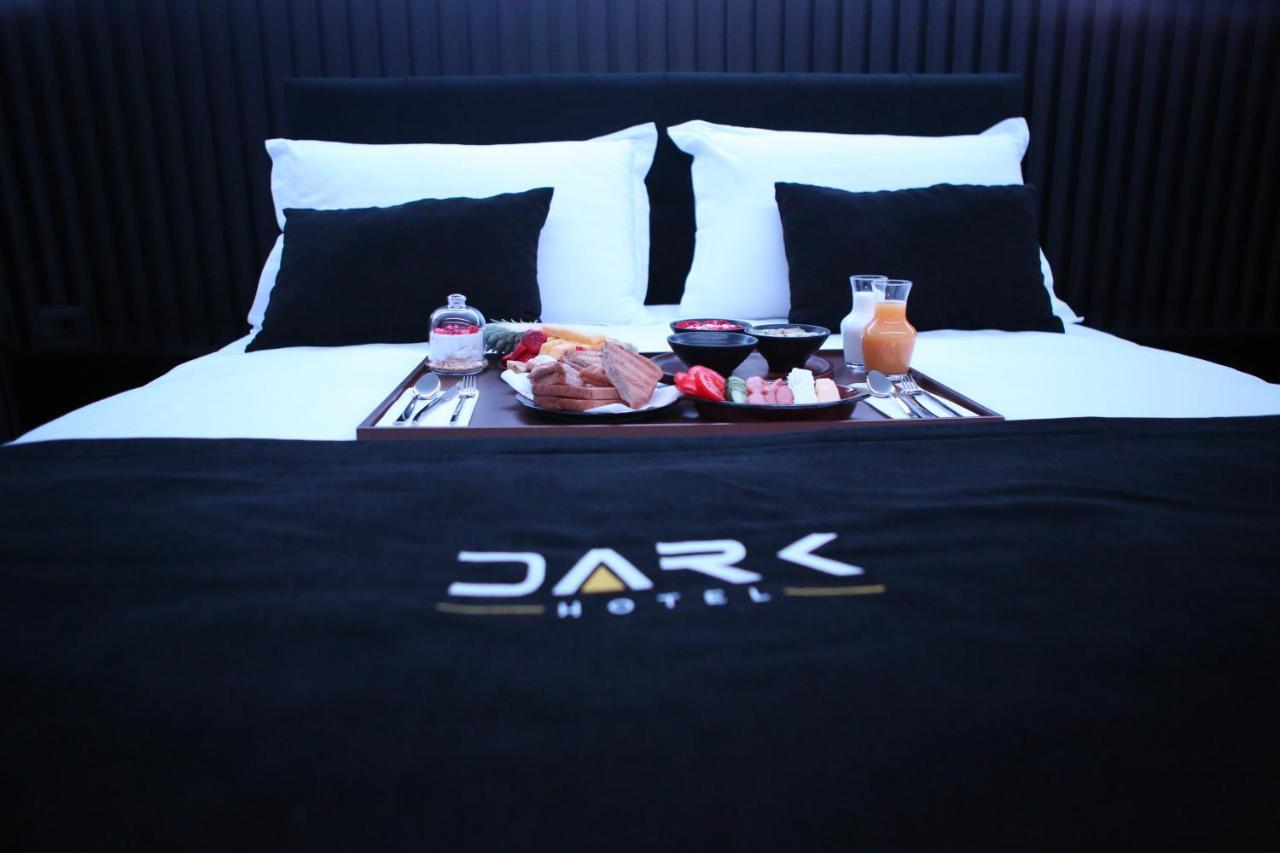 Dark Boutique Hotel Shkoze Ngoại thất bức ảnh